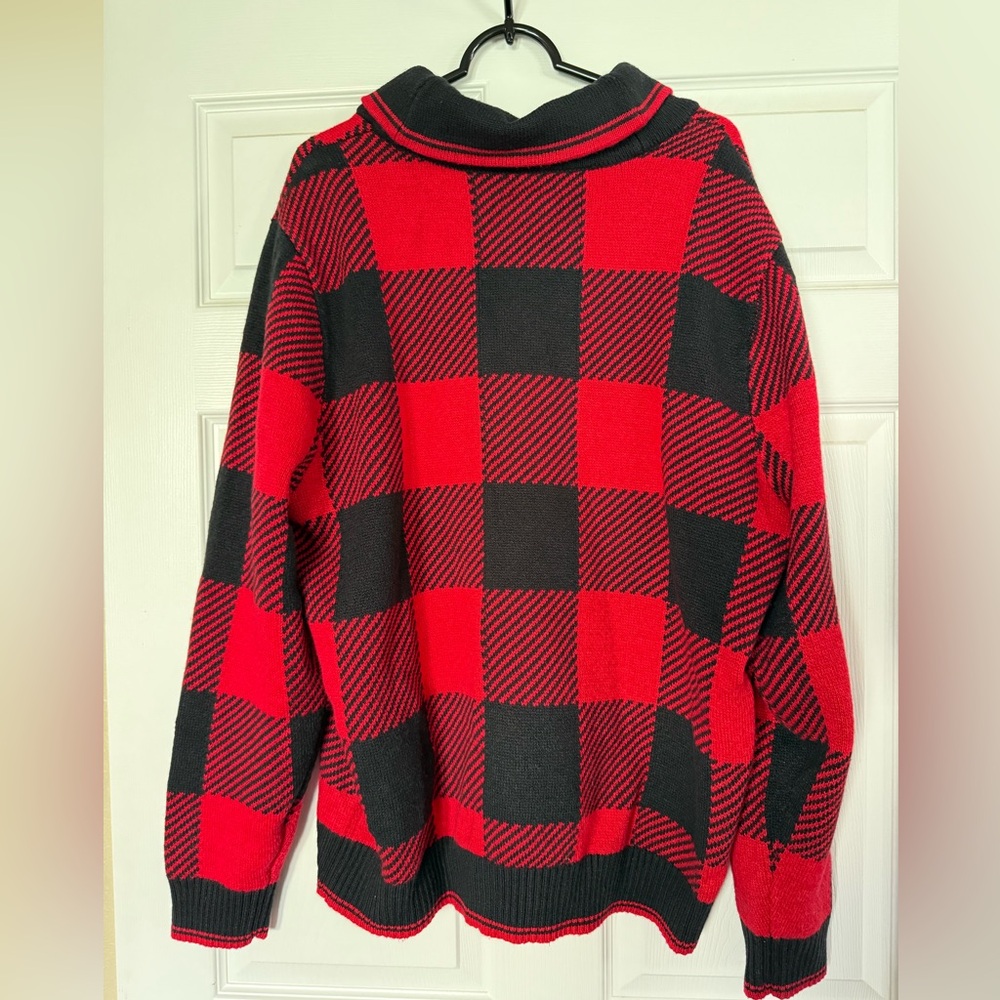 Lands' End Red and Black Buffalo-Check V-Neck Shawl Sweater - Picture 4 of 4